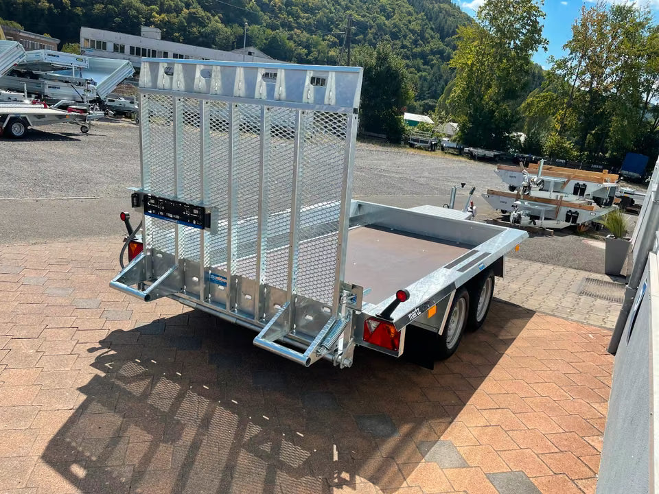 Martz Bau 3 300