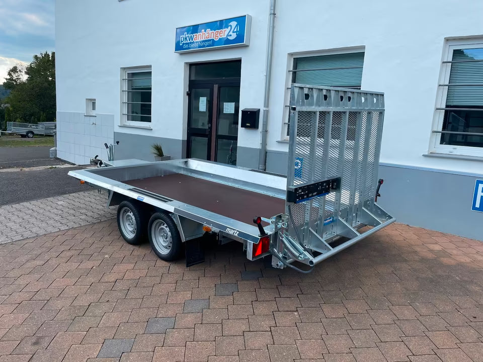 Martz Bau 3 350