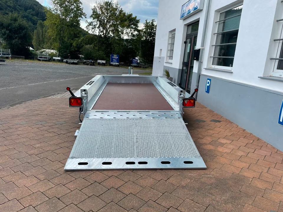Martz Bau 3 350