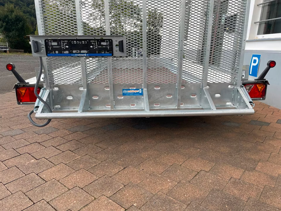 Martz Bau 3 350
