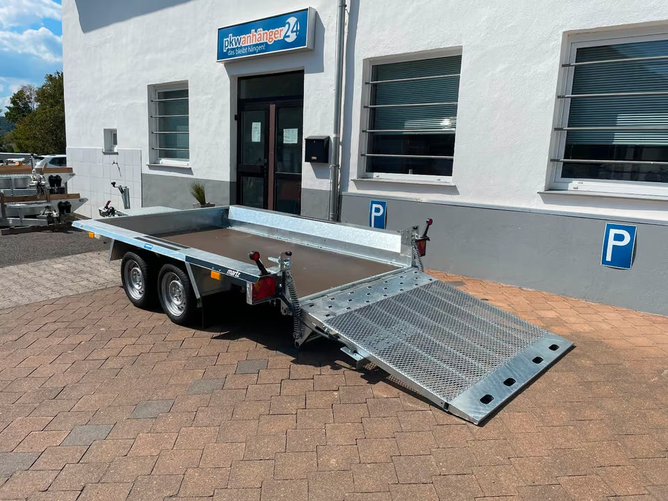 Martz Bau 3 300