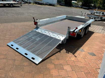 Martz Bau 3 300